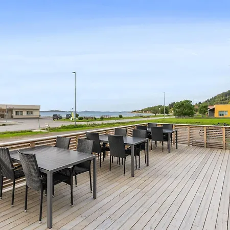 Skagi Bed & מלון